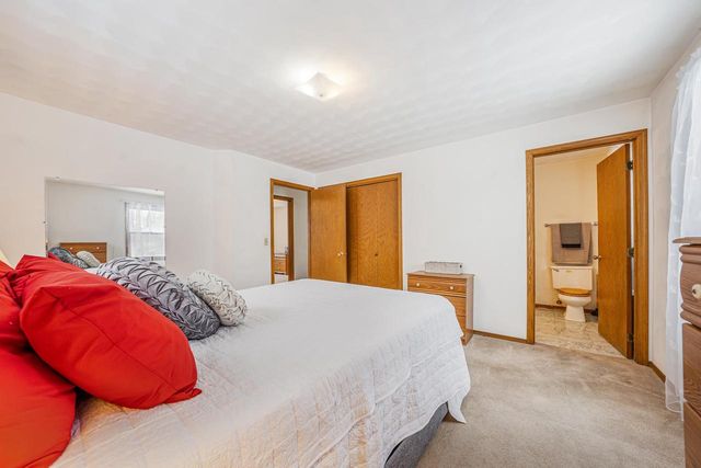 1112 ORIOLE DRIVE, Kaukauna, WI 54130