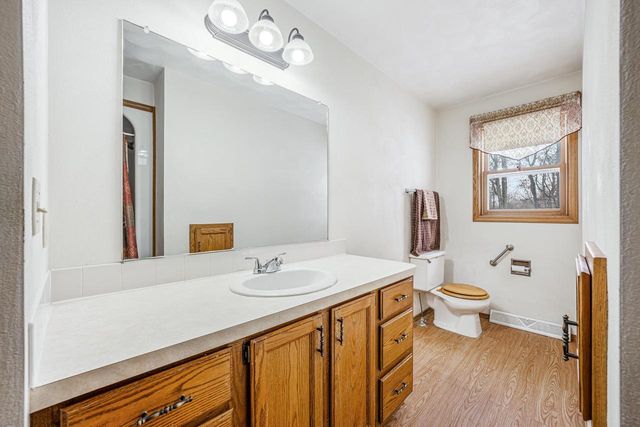 1112 ORIOLE DRIVE, Kaukauna, WI 54130