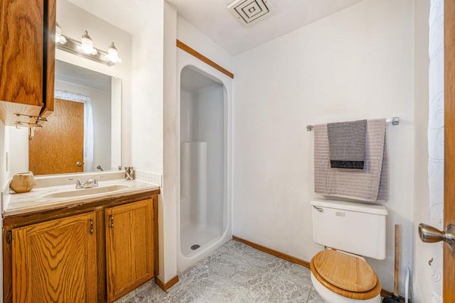 1112 ORIOLE DRIVE, Kaukauna, WI 54130