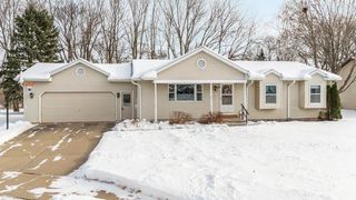 1112 ORIOLE DRIVE, Kaukauna, WI 54130