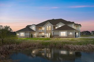 1625 Grey Fox TRAIL #H, Mukwonago, WI 53149