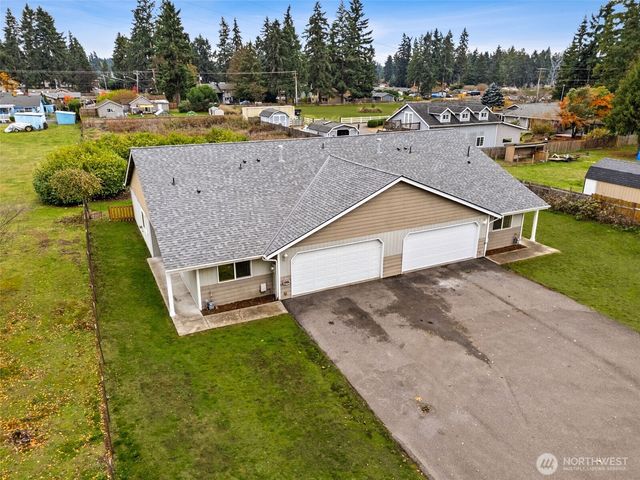 11026 11028 120th Street Ct E, Puyallup, WA 98374
