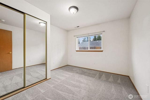 11026 11028 120th Street Ct E, Puyallup, WA 98374