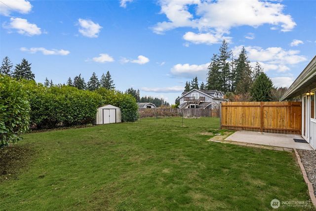 11026 11028 120th Street Ct E, Puyallup, WA 98374