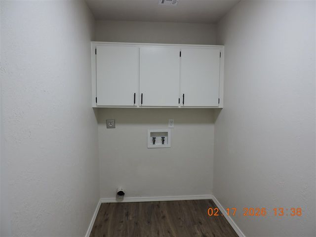 2408 NE 35th St, Lawton, OK 73507