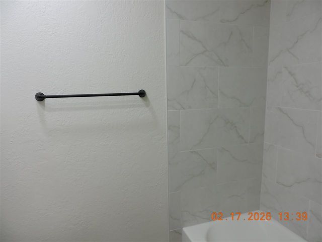 2408 NE 35th St, Lawton, OK 73507