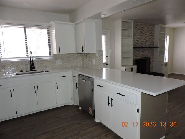 2408 NE 35th St, Lawton, OK 73507