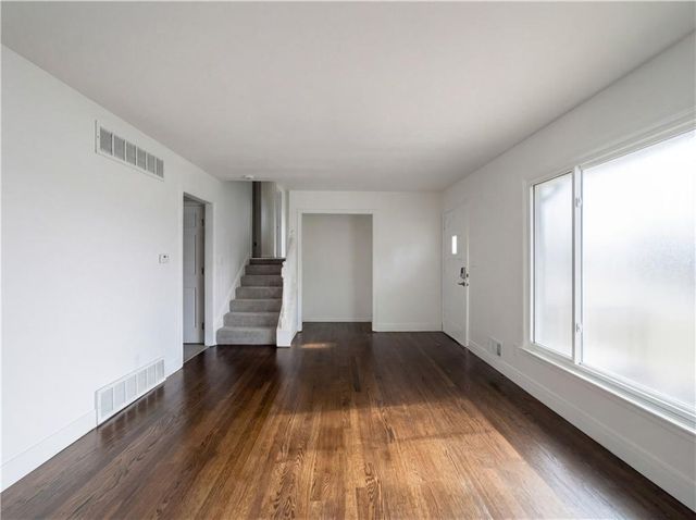 14600 E 33rd Street, Independence, MO 64055