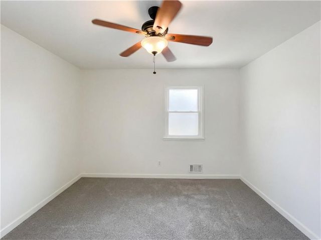 14600 E 33rd Street, Independence, MO 64055