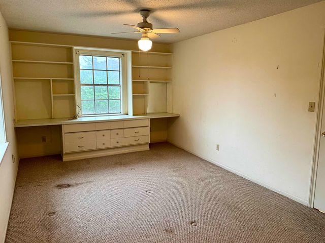 1625 Chatsworth Dr, Morgan City, LA 70380