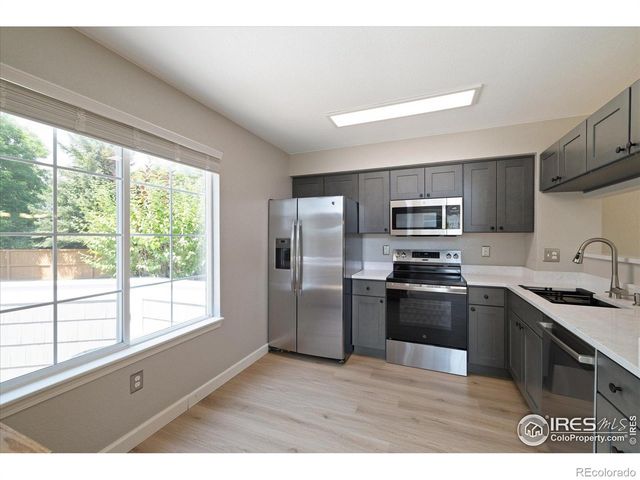 805 Summer Hawk Drive 13, Longmont, CO 80504