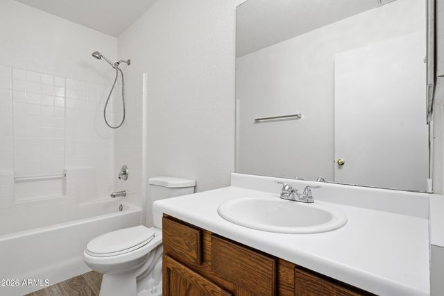 8336 W HAMMOND Lane, Tolleson, AZ 85353