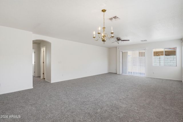 8336 W HAMMOND Lane, Tolleson, AZ 85353