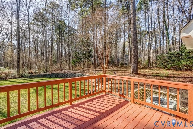 2806 Fairgate Rd, Chesterfield, VA 23112