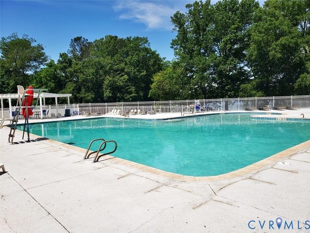 2806 Fairgate Rd, Chesterfield, VA 23112