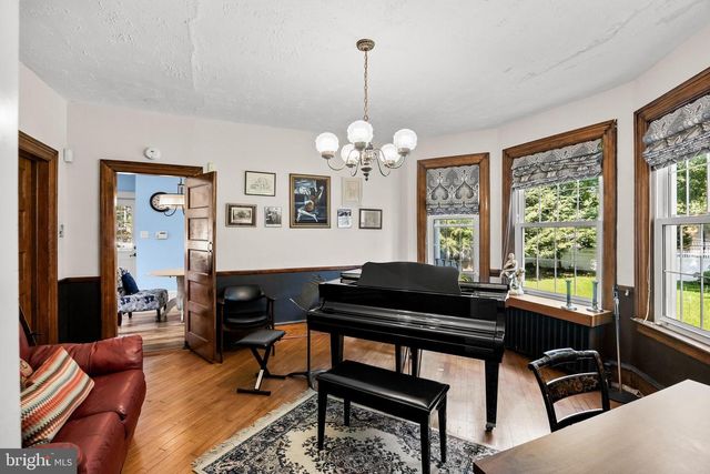 329 CINNAMINSON AVE, Palmyra, NJ 08065