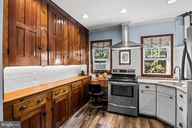 329 CINNAMINSON AVE, Palmyra, NJ 08065