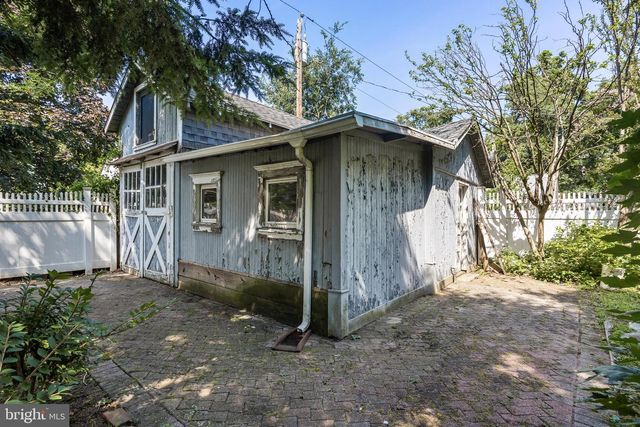 329 CINNAMINSON AVE, Palmyra, NJ 08065