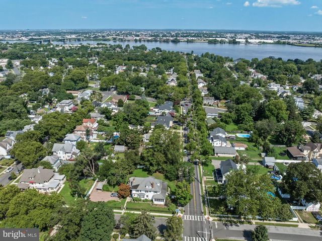 329 CINNAMINSON AVE, Palmyra, NJ 08065