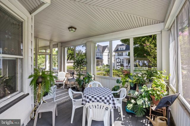 329 CINNAMINSON AVE, Palmyra, NJ 08065