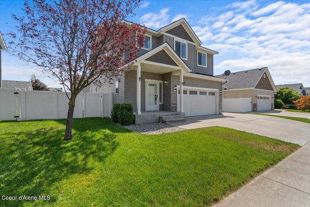 1824 E WARBLER LN, Post Falls, ID 83854