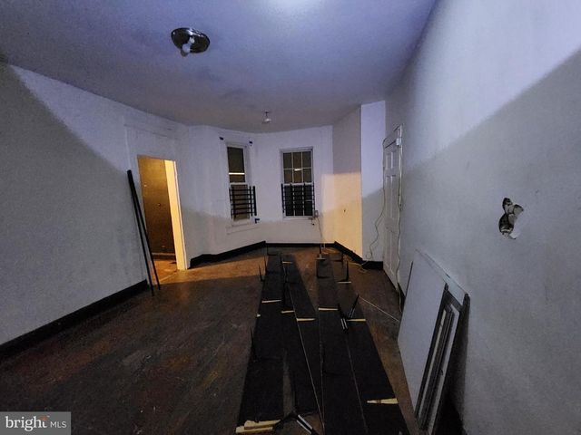 3409 GREENMOUNT AVE, Baltimore, MD 21218