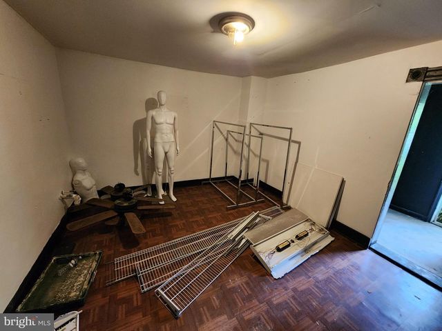 3409 GREENMOUNT AVE, Baltimore, MD 21218