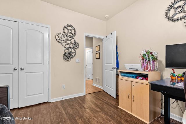 9000 Sidney Way, Louisville, KY 40291