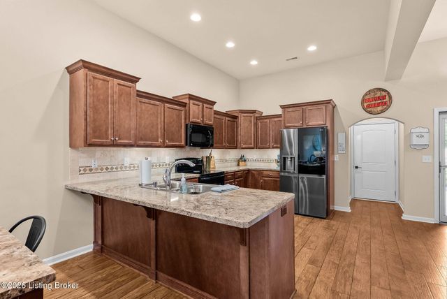 9000 Sidney Way, Louisville, KY 40291