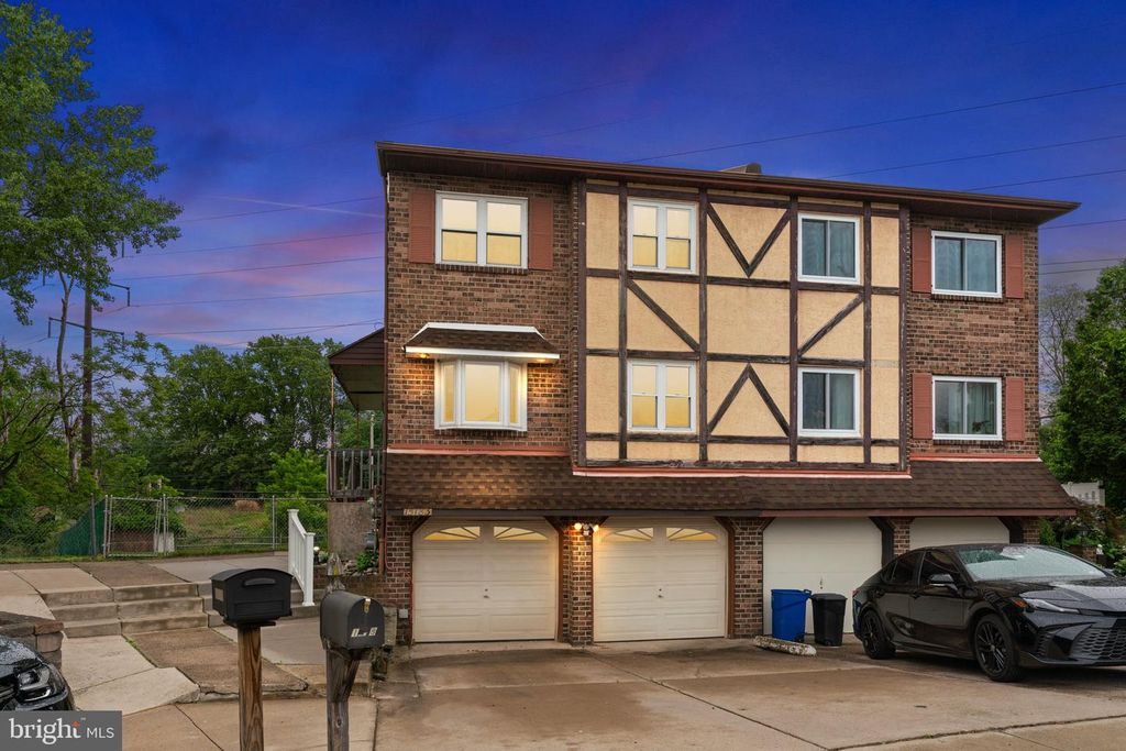 15183 BEVERLY DRIVE, Philadelphia, PA 19116