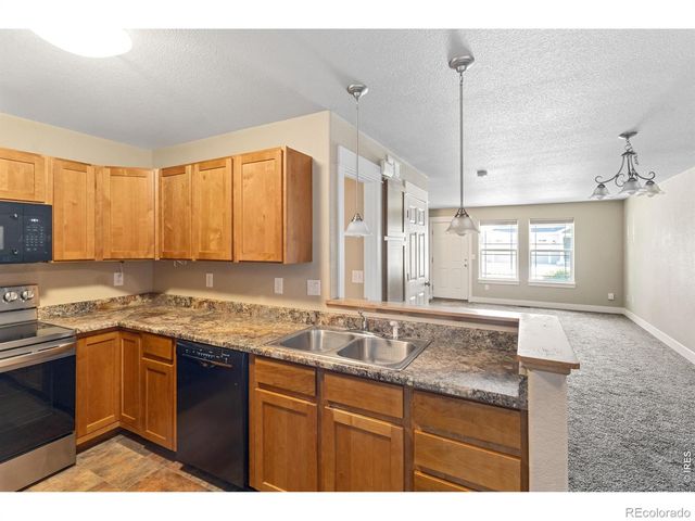 1928 Ravenview Road, Fort Collins, CO 80521
