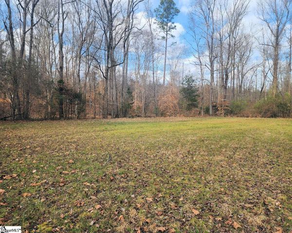 3068 Warrior Creek Church Road, Gray Court, SC 29645