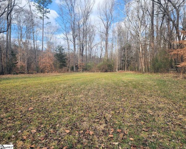 3068 Warrior Creek Church Road, Gray Court, SC 29645