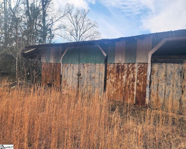 3068 Warrior Creek Church Road, Gray Court, SC 29645