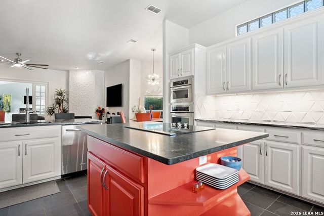 17334 Fountain Mist, San Antonio, TX 78248