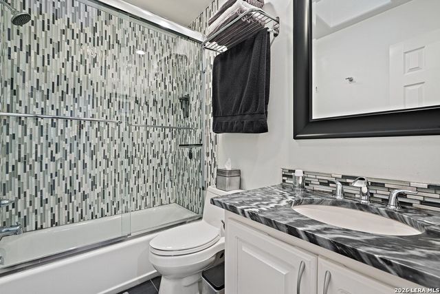 17334 Fountain Mist, San Antonio, TX 78248