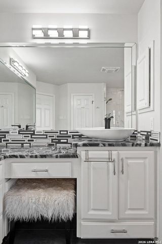 17334 Fountain Mist, San Antonio, TX 78248