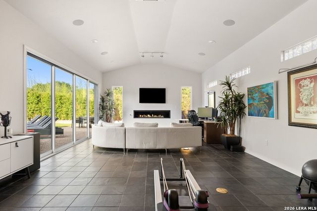 17334 Fountain Mist, San Antonio, TX 78248