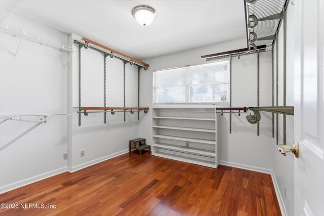 8631 SAN SERVERA Drive E, Jacksonville, FL 32217