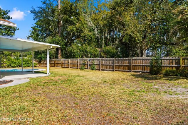 8631 SAN SERVERA Drive E, Jacksonville, FL 32217