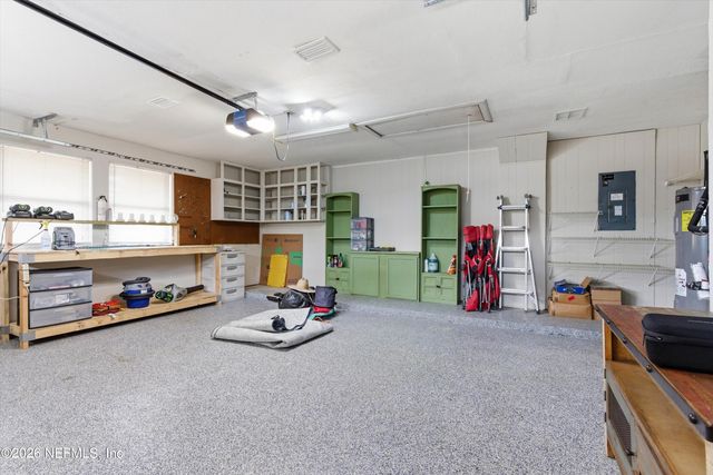 8631 SAN SERVERA Drive E, Jacksonville, FL 32217