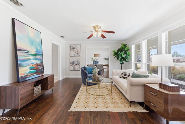 8631 SAN SERVERA Drive E, Jacksonville, FL 32217