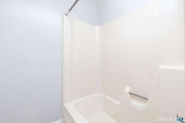 949 Pleasant Valley Road 8-1, South Windsor, CT 06074