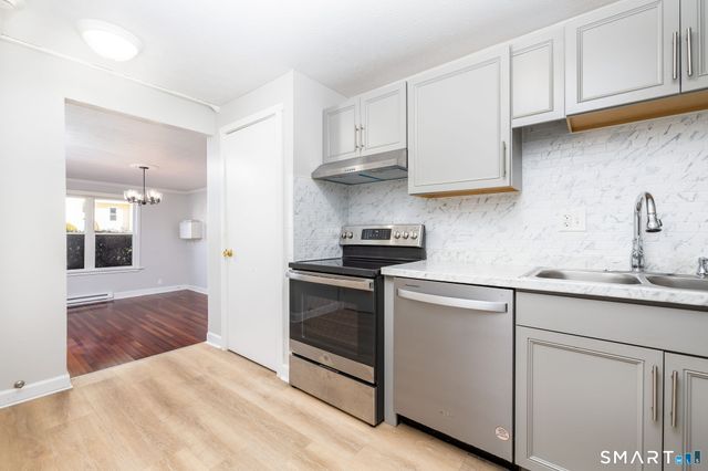 949 Pleasant Valley Road 8-1, South Windsor, CT 06074