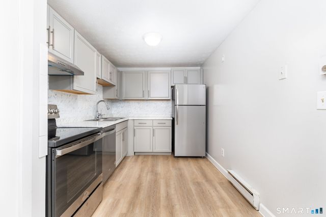 949 Pleasant Valley Road 8-1, South Windsor, CT 06074