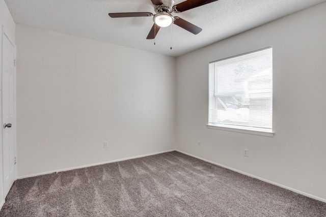 6401 Dorchester Trail, North Richland Hills, TX 76182