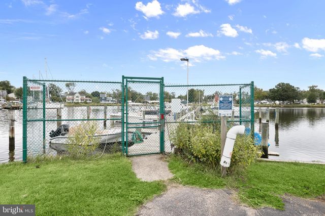 1716 MILLSTONE DR, Edgewater, MD 21037