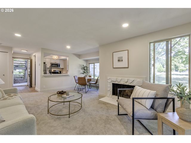 11670 Sw BOONES BEND Dr 46, Beaverton, OR 97008