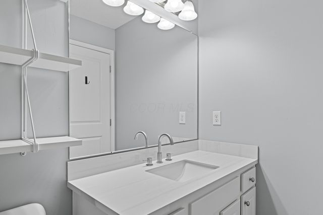 5328 Rustic Falls Drive, 84, Dublin, OH 43016