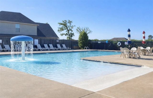 741 Venice Street, Centerton, AR 72719